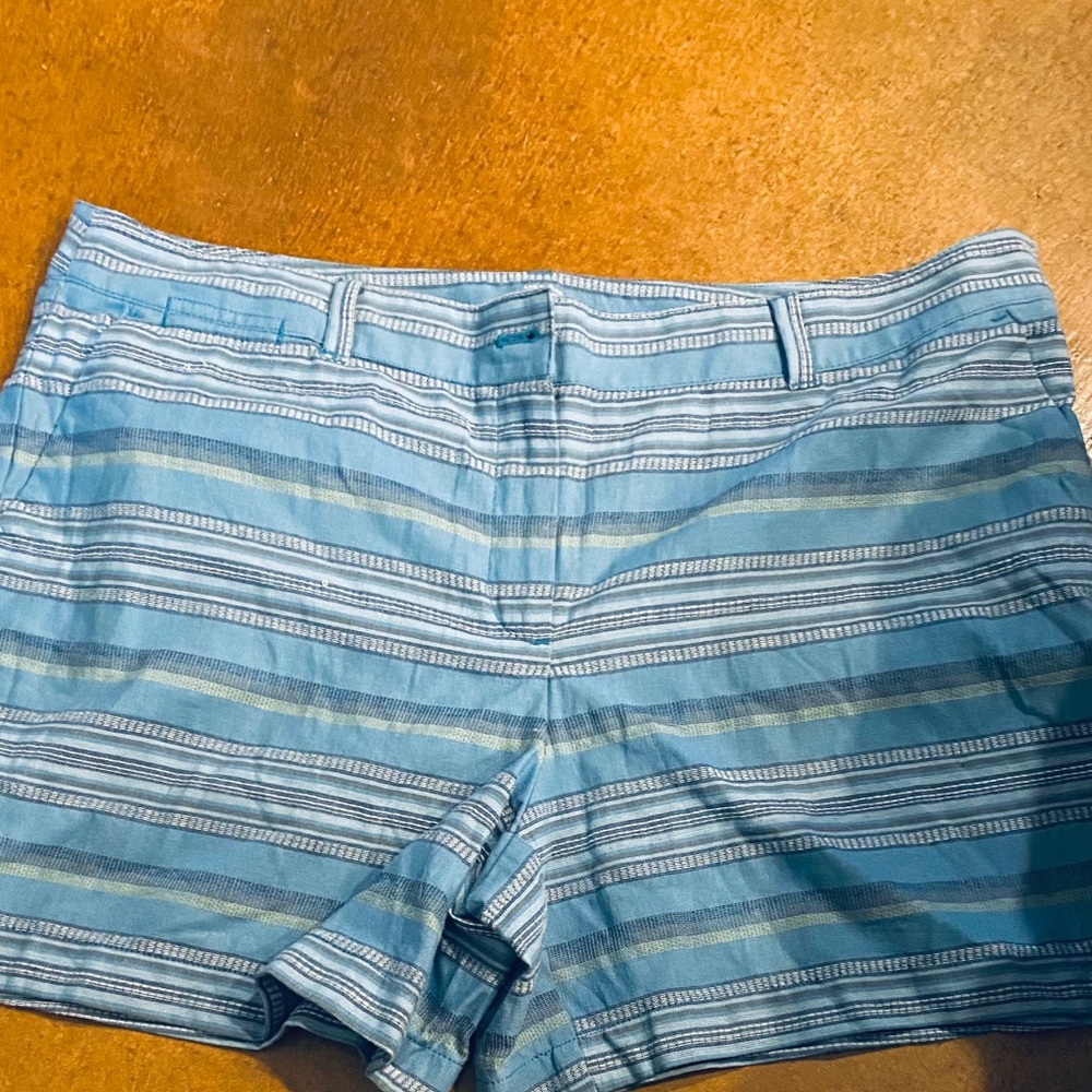 Loft Short.